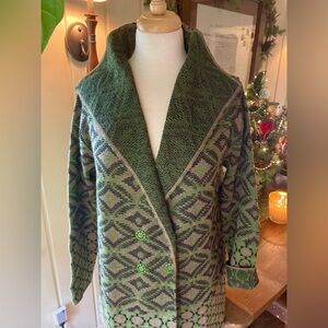 NWOT SOL Peruvian Double Breasted Sweater Large